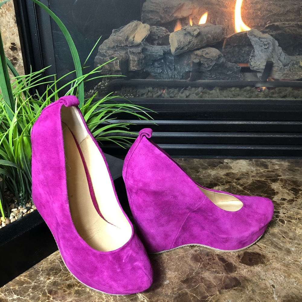 ALDO SUEDE PLATFORM WEDGE HEELS-GREAT COND…